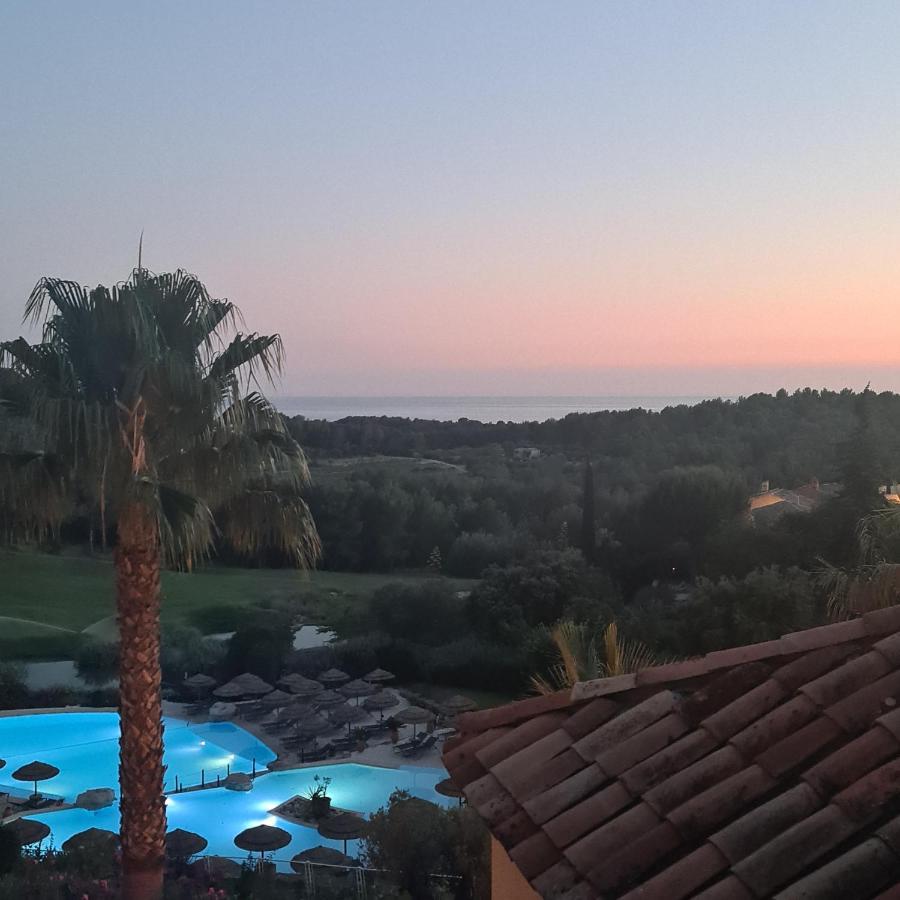 Superbe Villa-Domaine Avec Golf Piscine Et Tennis Saint-Cyr-sur-Mer Eksteriør bilde