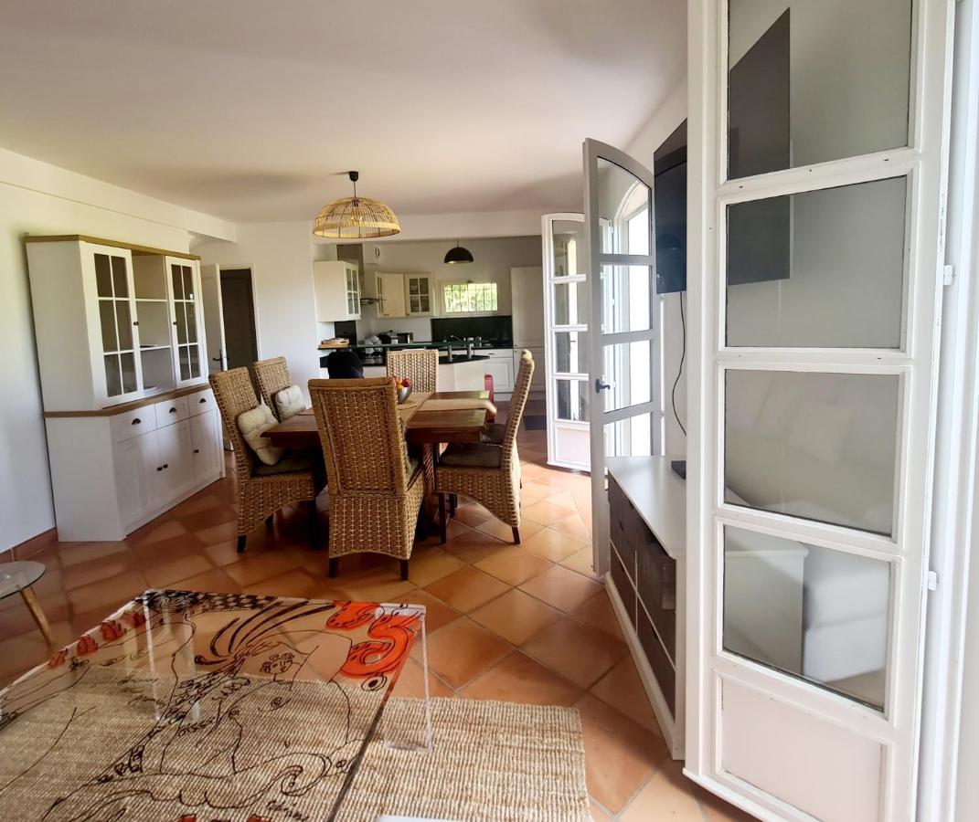 Superbe Villa-Domaine Avec Golf Piscine Et Tennis Saint-Cyr-sur-Mer Eksteriør bilde