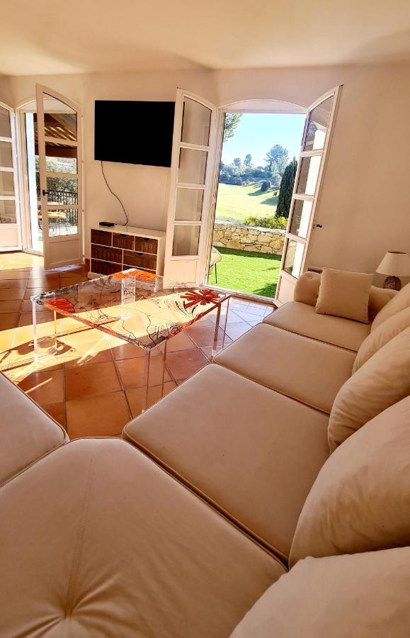 Superbe Villa-Domaine Avec Golf Piscine Et Tennis Saint-Cyr-sur-Mer Eksteriør bilde