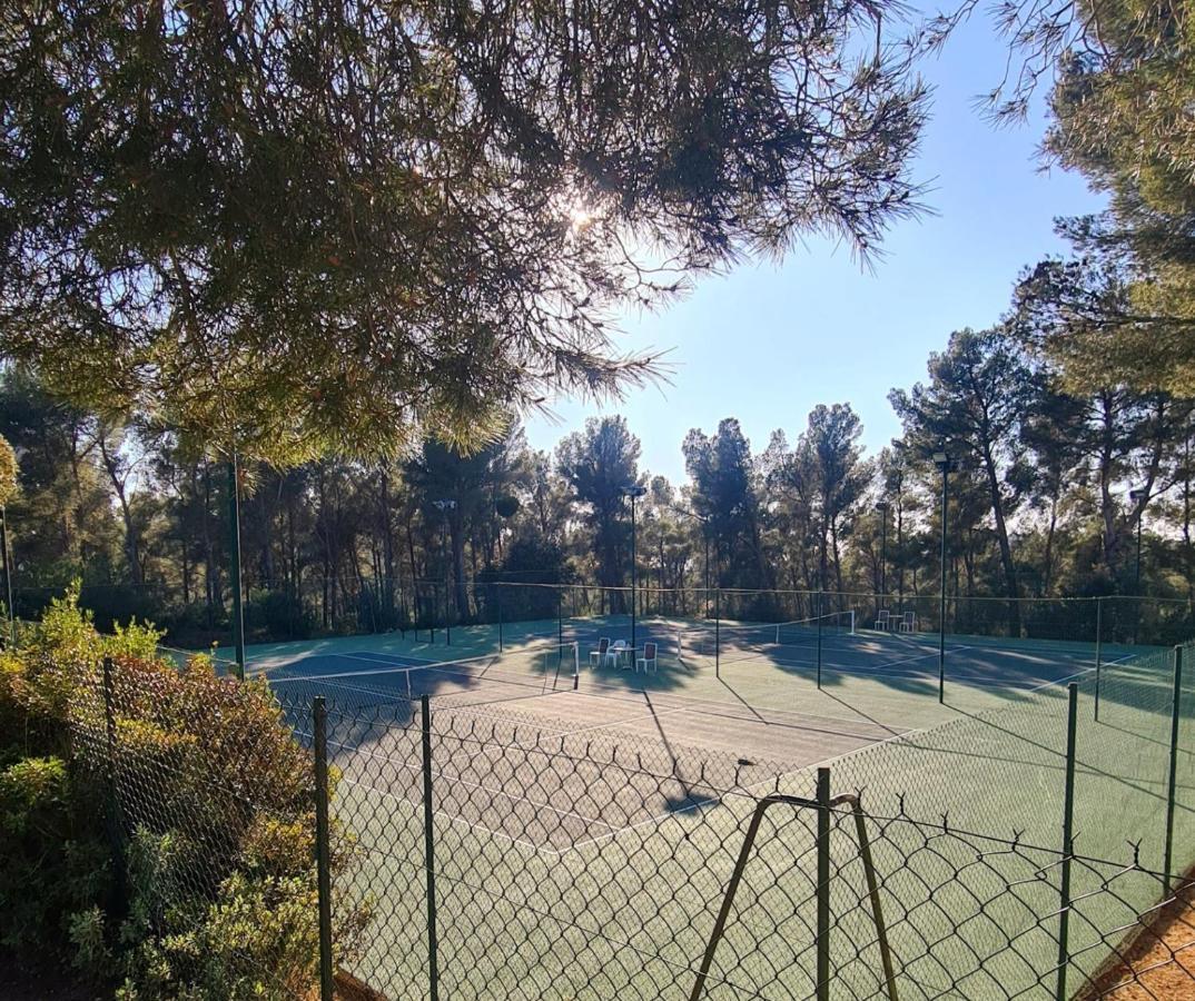 Superbe Villa-Domaine Avec Golf Piscine Et Tennis Saint-Cyr-sur-Mer Eksteriør bilde