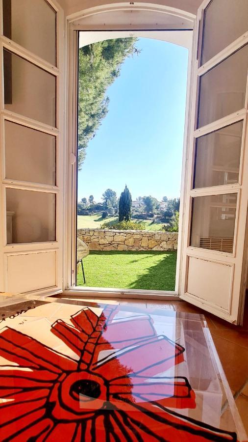 Superbe Villa-Domaine Avec Golf Piscine Et Tennis Saint-Cyr-sur-Mer Eksteriør bilde