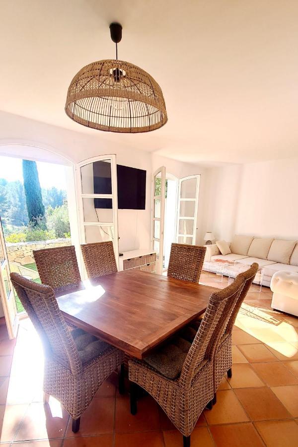 Superbe Villa-Domaine Avec Golf Piscine Et Tennis Saint-Cyr-sur-Mer Eksteriør bilde